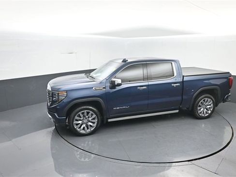 Used 2022 GMC Sierra 1500 Denali w/ Denali Reserve Package image 28