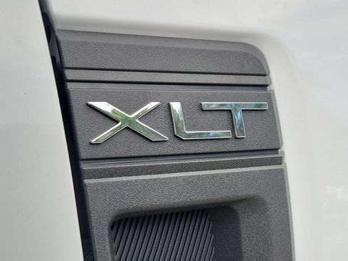 Used 2023 Ford Maverick XLT FWD image 8