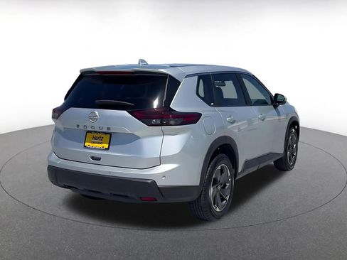 Used 2025 Nissan Rogue SV FWD image 15