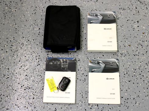 Used 2017 Lexus GX 460 Premium image 89