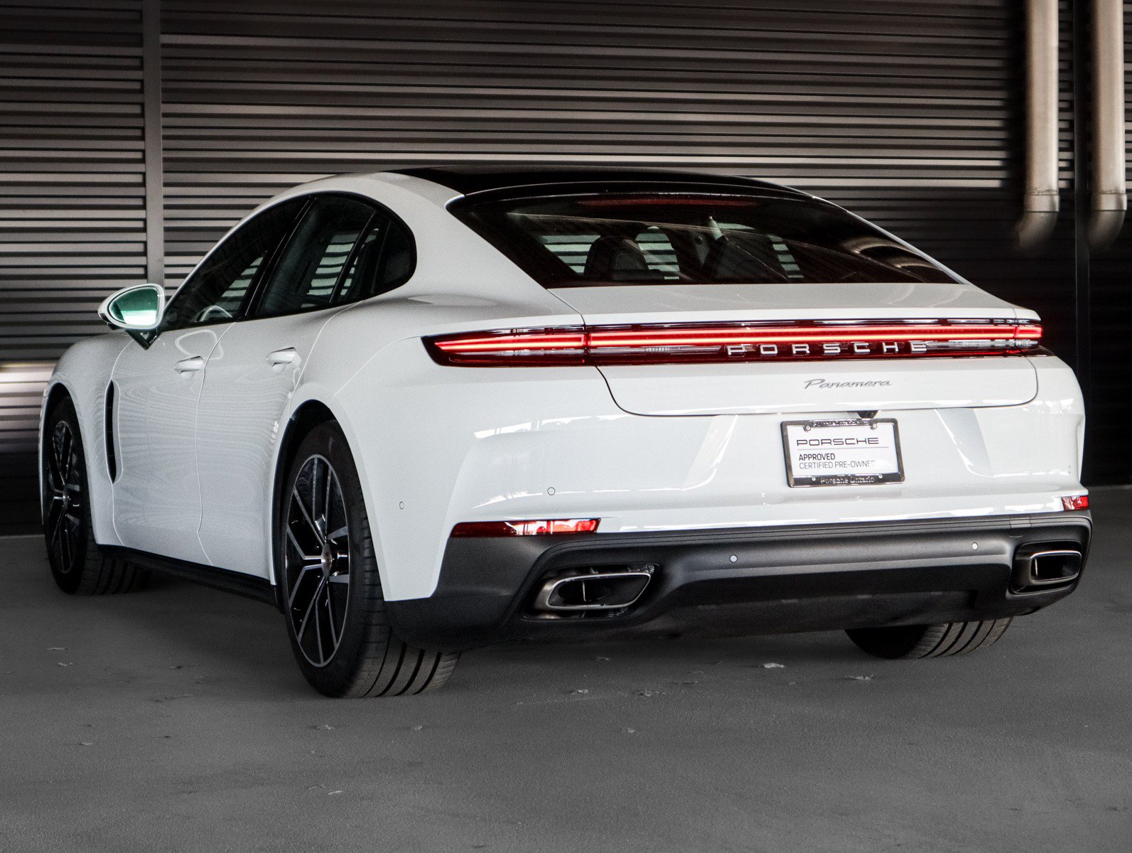 Certified 2026 Porsche Panamera RWD image 3