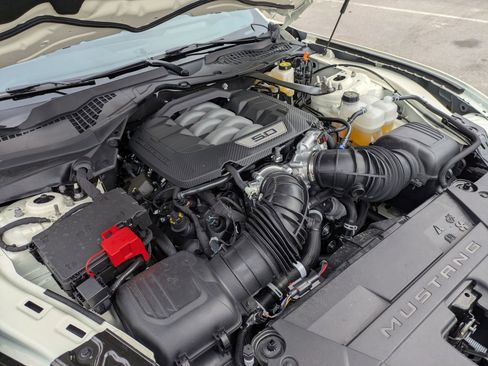 Certified 2025 Ford Mustang GT Premium w/ 60th Anniversary Package image 38