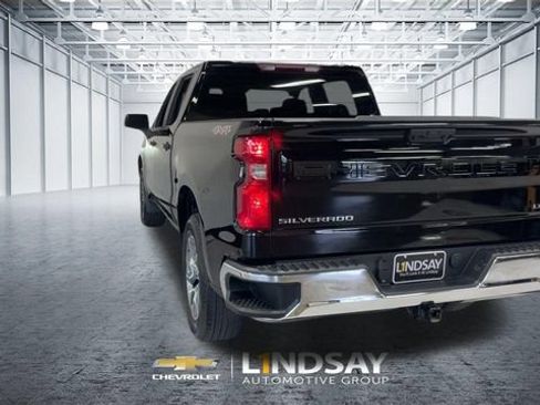 Used 2024 Chevrolet Silverado 1500 LT AWD/4WD image 8