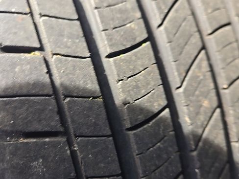 Used 2022 Nissan Frontier SV w/ Technology Package image 32