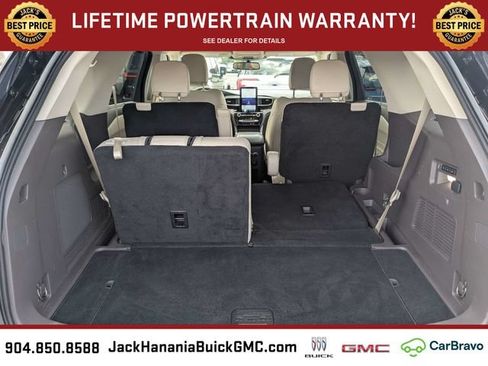 Used 2021 Ford Explorer Platinum w/ Equipment Group 601A AWD/4WD image 12