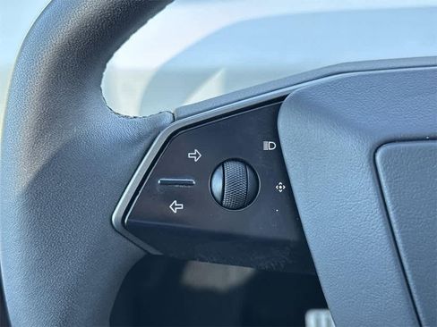 Used 2024 Tesla Cybertruck AWD Crew Cab image 13