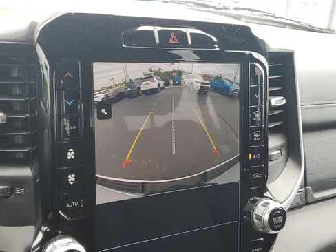 Used 2023 RAM 1500 Big Horn AWD/4WD image 29