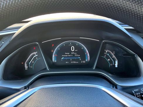 Used 2017 Honda Civic EX image 10