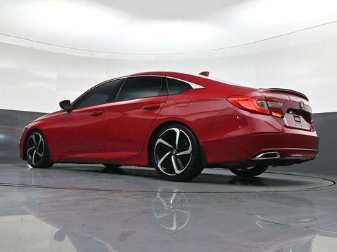 Used 2018 Honda Accord Sport image 37