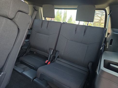 New 2026 Toyota 4Runner SR5 RWD image 18