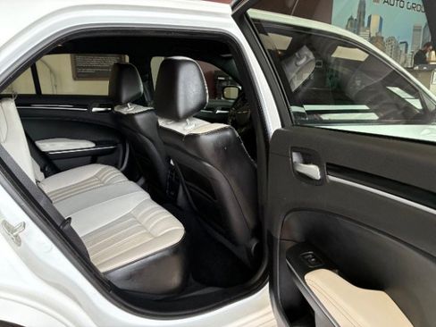 Used 2021 Chrysler 300 S image 36