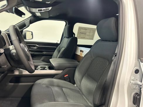 New 2026 RAM 1500 Big Horn AWD/4WD image 15