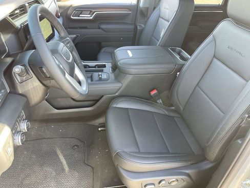 New 2026 GMC Sierra 2500 Denali w/ Denali Reserve Package AWD/4WD image 19