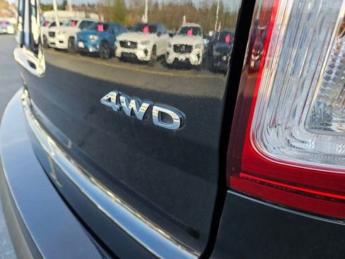 Used 2015 Ford Explorer Limited image 11