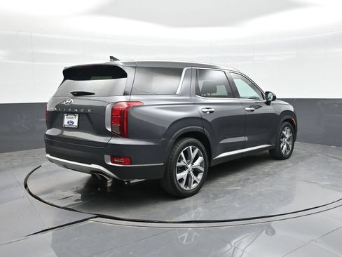 Used 2022 Hyundai Palisade SEL w/ Premium Package FWD image 7