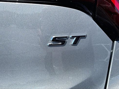 Used 2024 Buick Encore GX Sport Touring w/ Experience Buick Package AWD/4WD image 9