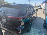 Used 2024 Toyota RAV4 LE image 5