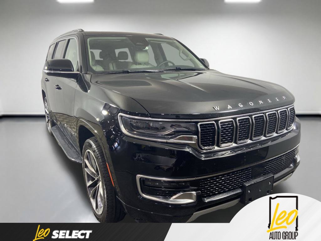 Used 2023 Jeep Wagoneer Series II w/ Premium Group I AWD/4WD image 9