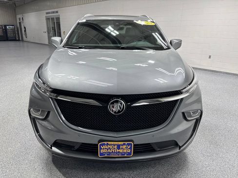 Used 2023 Buick Enclave Essence w/ Experience Buick Package AWD/4WD image 2