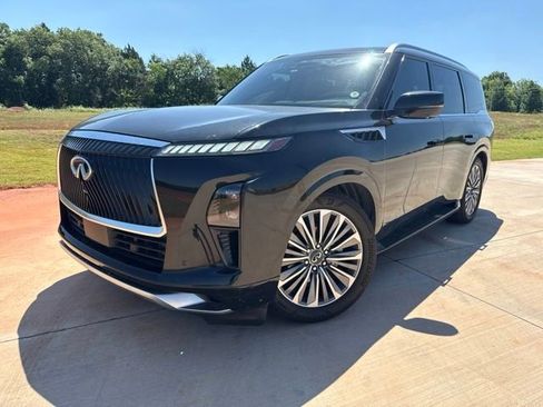 Used 2025 INFINITI QX80 Sensory AWD/4WD image 1