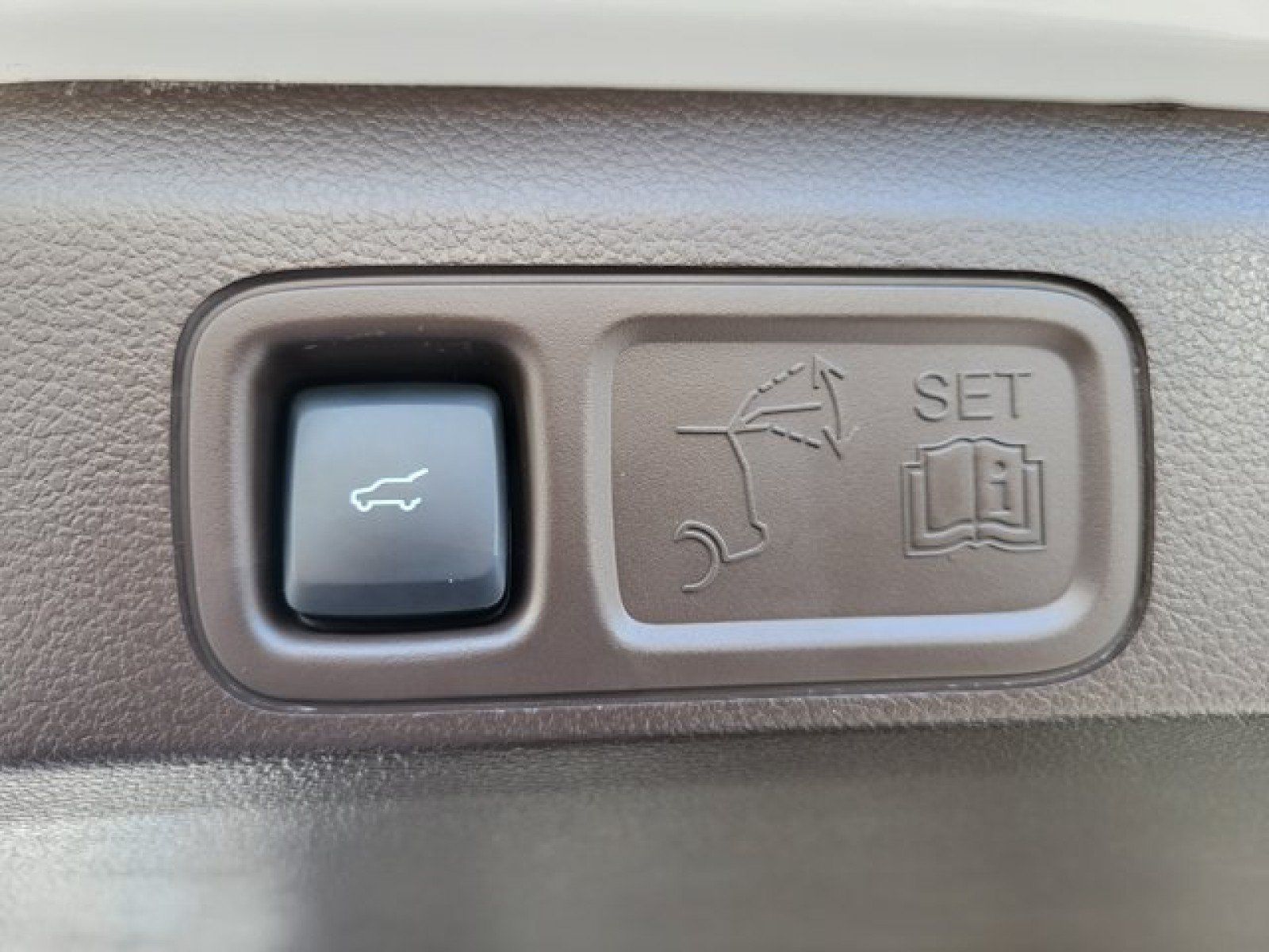 Used 2024 Ford Expedition Max King Ranch AWD/4WD image 8
