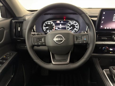 New 2026 Nissan Pathfinder SV FWD image 18