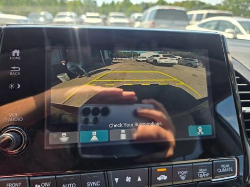Used 2019 Honda Odyssey EX-L image 17