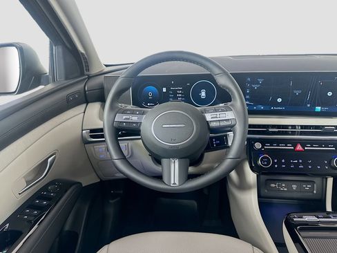 New 2026 Hyundai Tucson Limited AWD/4WD image 19