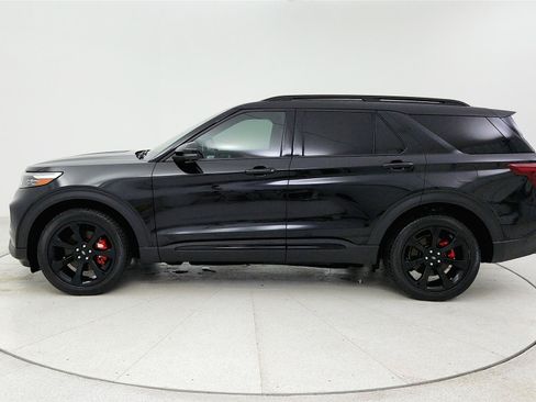 Used 2021 Ford Explorer ST w/ Equipment Group 401A AWD/4WD image 2