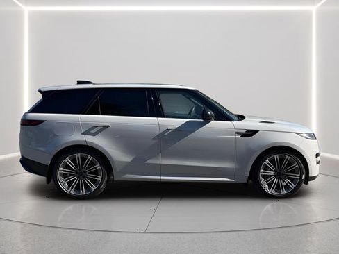 New 2026 Land Rover Range Rover Sport SE image 6