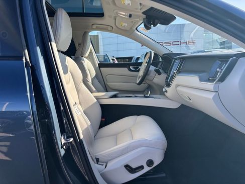 Certified 2024 Volvo XC60 B5 Core w/ Climate Package image 17