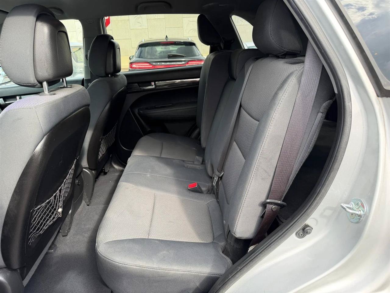Used 2013 Kia Sorento LX FWD image 24