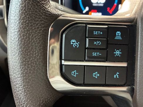 Used 2022 Ford F150 King Ranch w/ Equipment Group 601A High RWD image 17