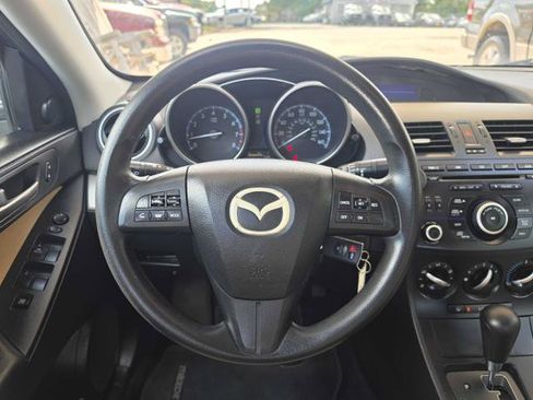 Used 2012 MAZDA MAZDA3 i Touring FWD image 18