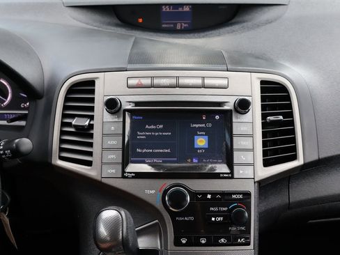 Used 2015 Toyota Venza LE image 34