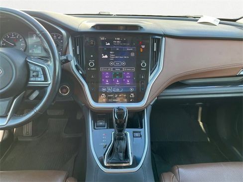 Used 2022 Subaru Outback Touring image 12
