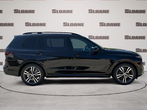 New 2027 BMW X7 xDrive40i w/ M Sport Package AWD/4WD image 6