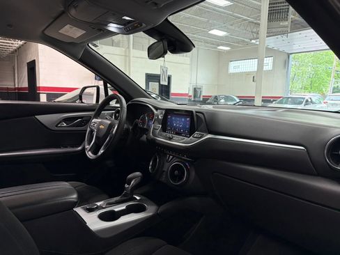 Used 2021 Chevrolet Blazer LT AWD/4WD image 29