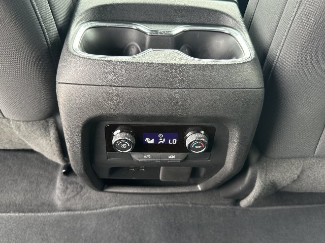 Certified 2026 Chevrolet Traverse LT w/ Driver Confidence Package FWD image 22