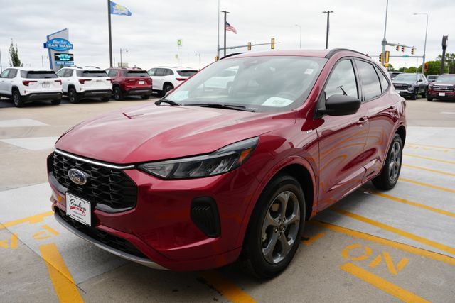 Used 2023 Ford Escape ST-Line AWD/4WD image 27