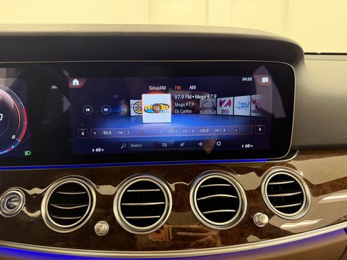 Used 2023 Mercedes-Benz E 350 E 350 w/ Premium Package image 29