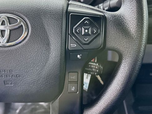 Used 2022 Toyota Tacoma SR RWD image 15