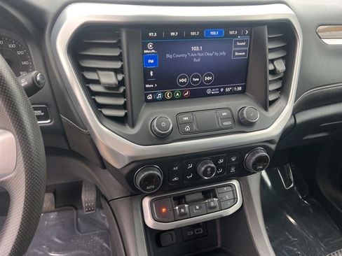 Used 2023 GMC Acadia SLE w/ Driver Convenience Package image 28