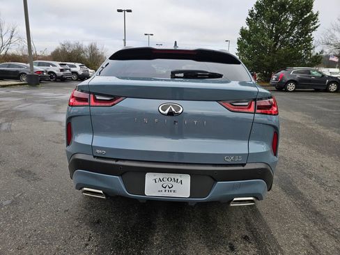 New 2025 INFINITI QX55 Essential image 6