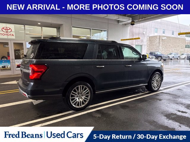 Used 2023 Ford Expedition Max Limited AWD/4WD image 3