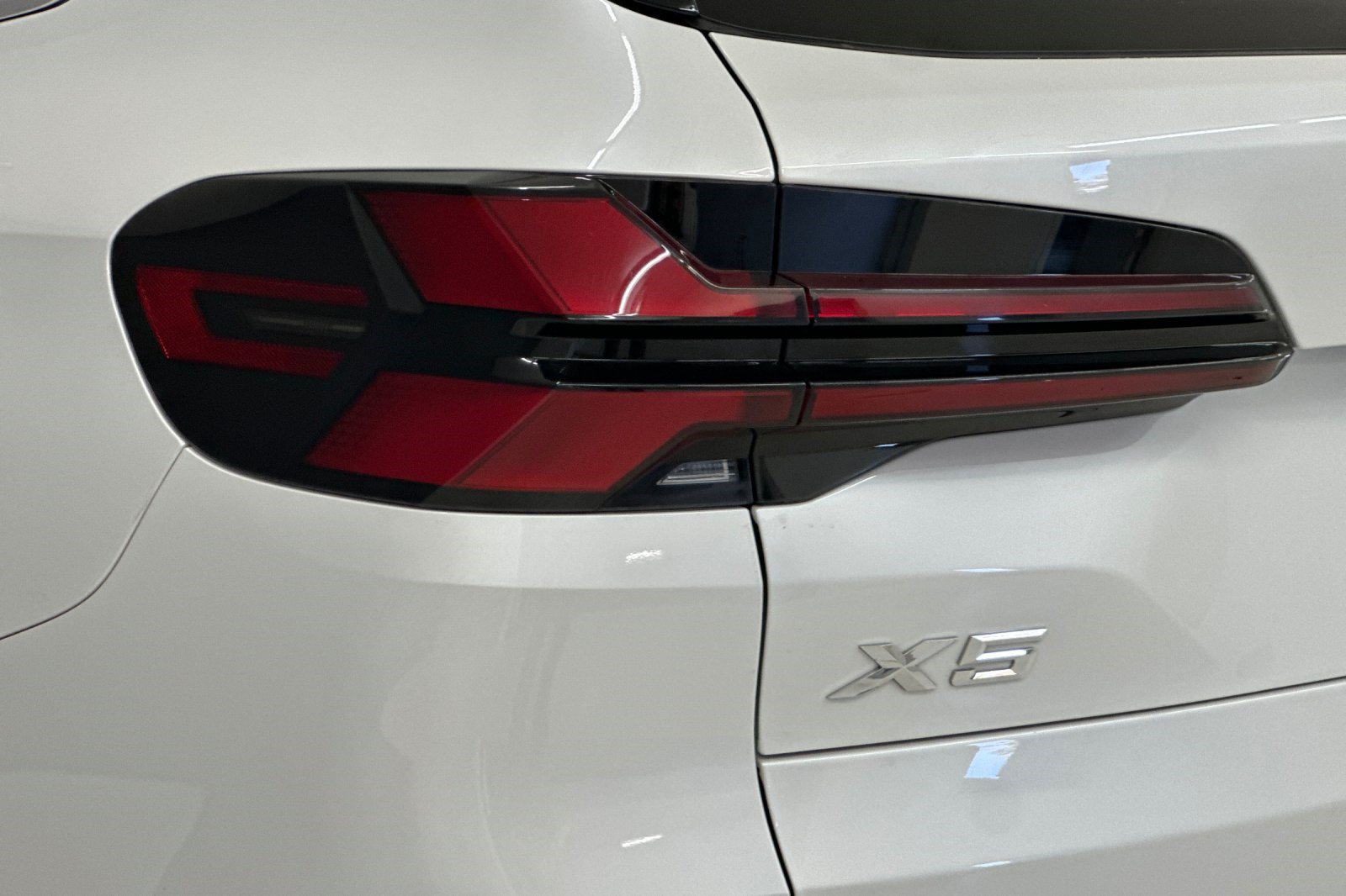 Used 2024 BMW X5 xDrive40i AWD/4WD image 31
