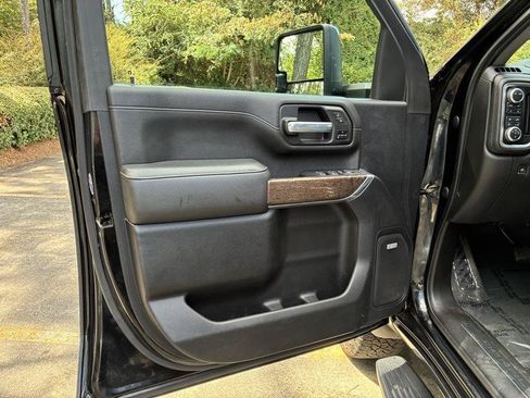 Used 2021 GMC Sierra 2500 Denali w/ Denali Ultimate Package AWD/4WD image 30
