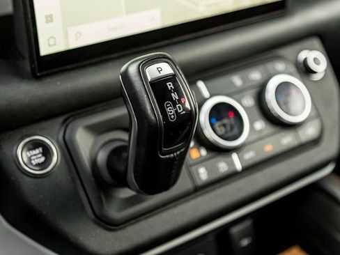 Used 2023 Land Rover Defender 130 First Edition AWD/4WD image 21