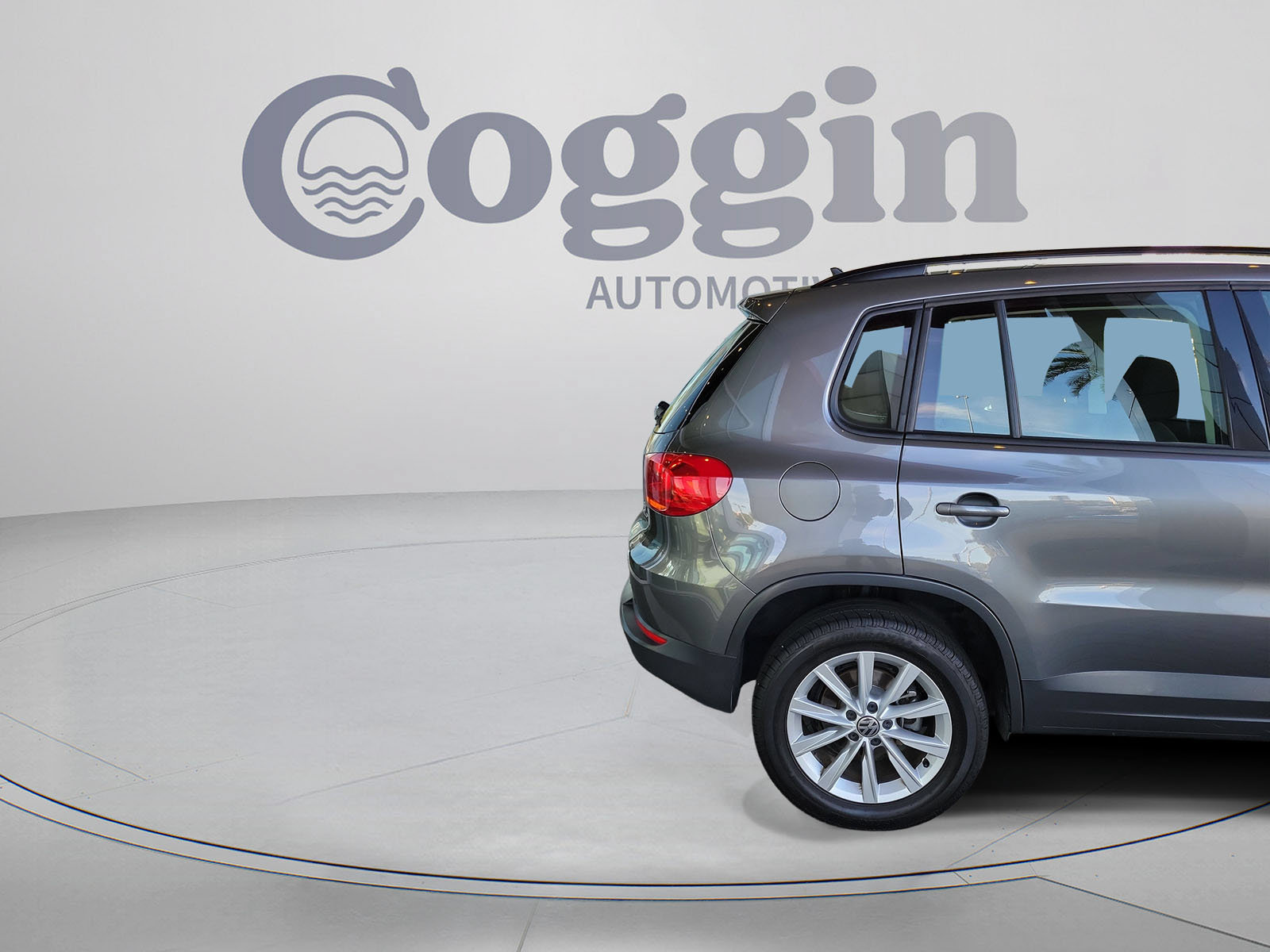 Used 2018 Volkswagen Tiguan Limited AWD/4WD image 6