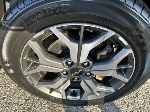 Used 2023 Kia Seltos EX AWD/4WD image 21